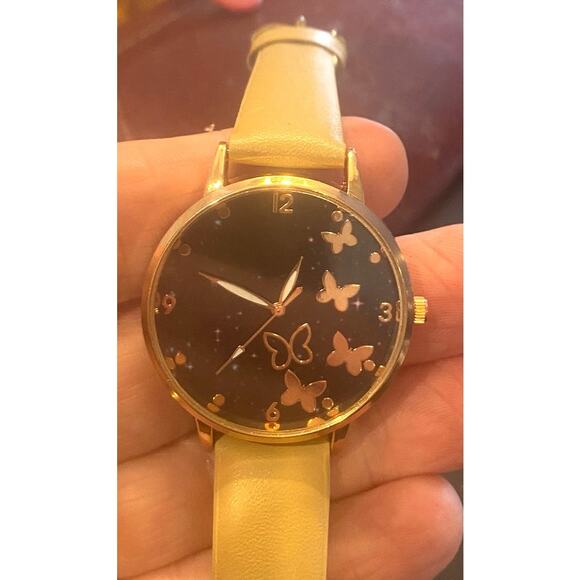Women's 36mm Rose Gold Tone Watch, Butterflies Pattern Face - Picture 1 of 3